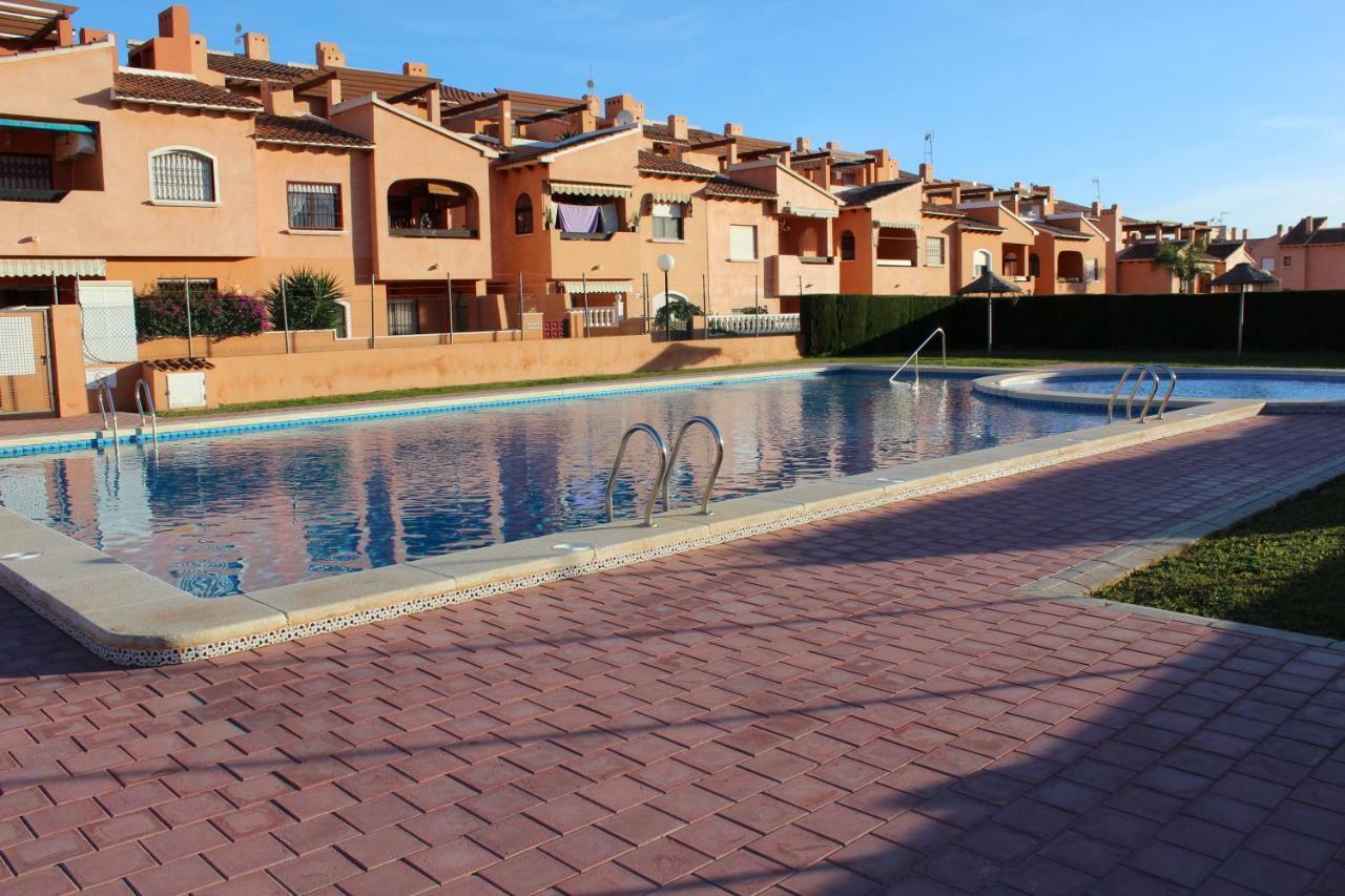 Ferienwohnung Altos Del Sol Torrevieja Exterior foto
